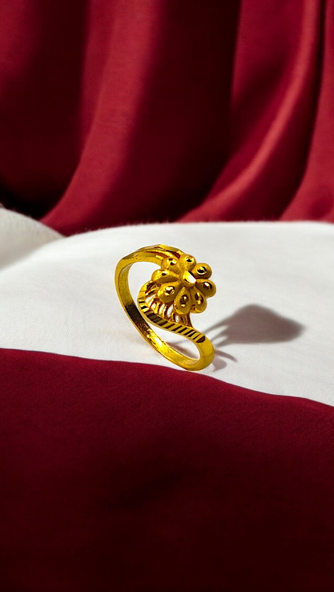 ReelQueen Ring