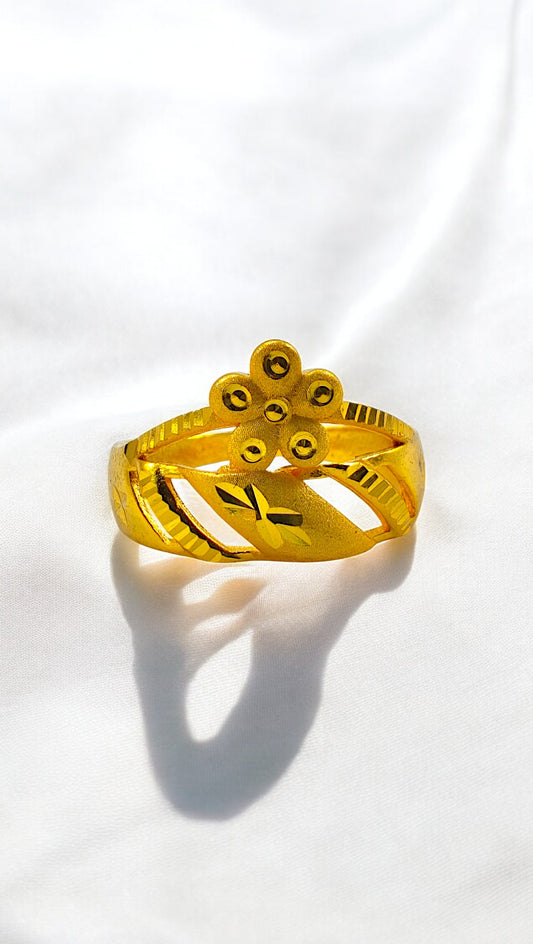Nawabi Ring
